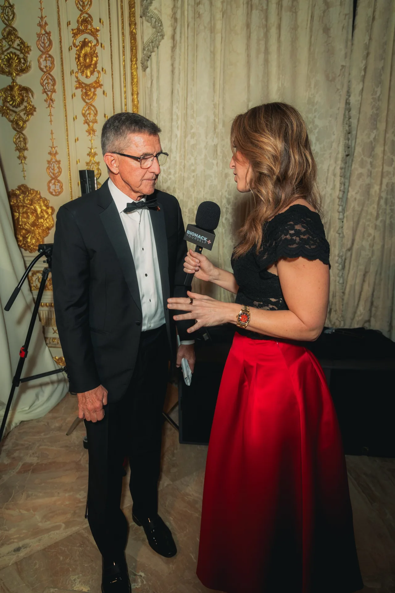 TereZa interviewing a guest at Mar-a-Lago
